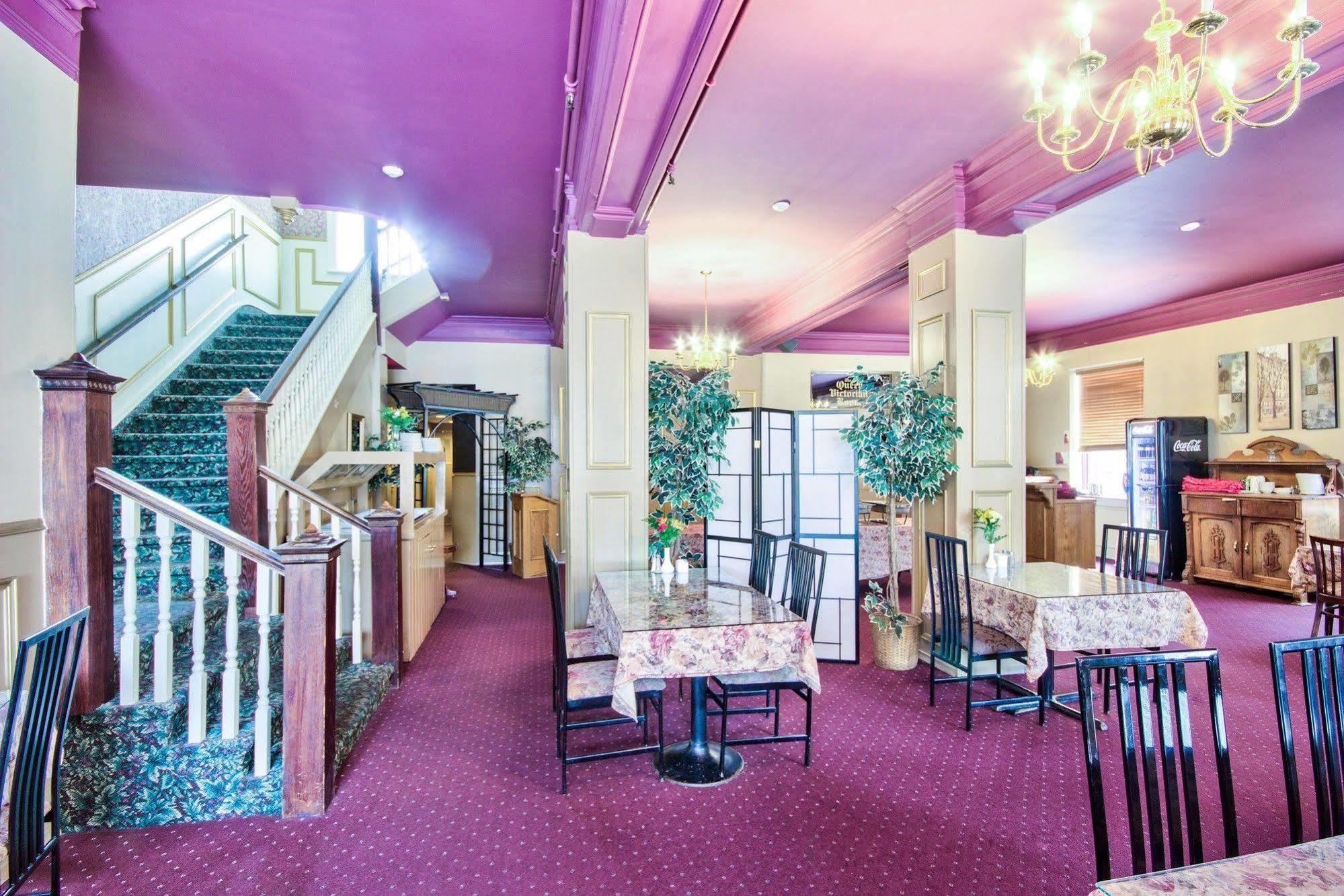 Queen'S Inn Stratford Ngoại thất bức ảnh