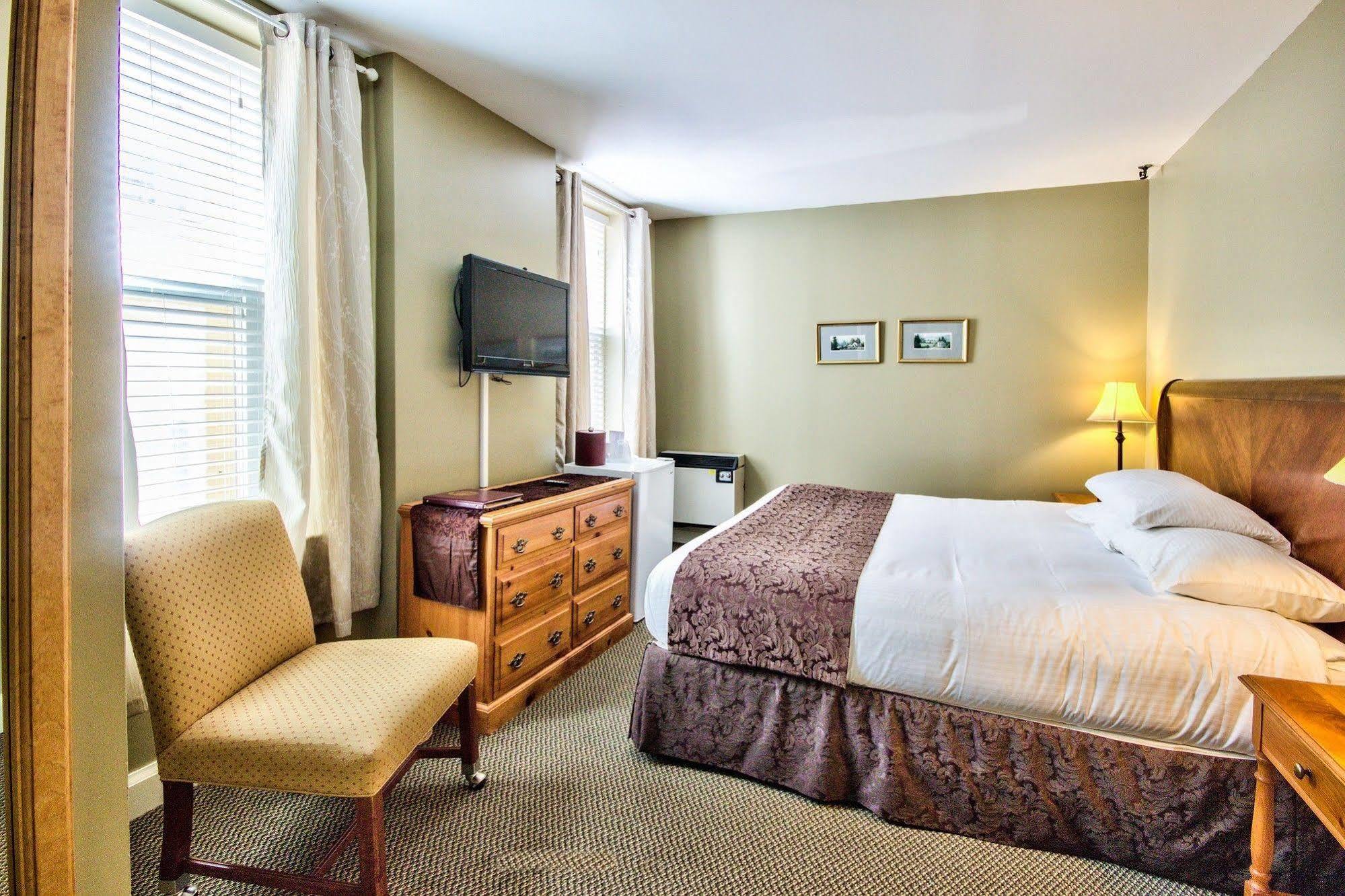 Queen'S Inn Stratford Ngoại thất bức ảnh