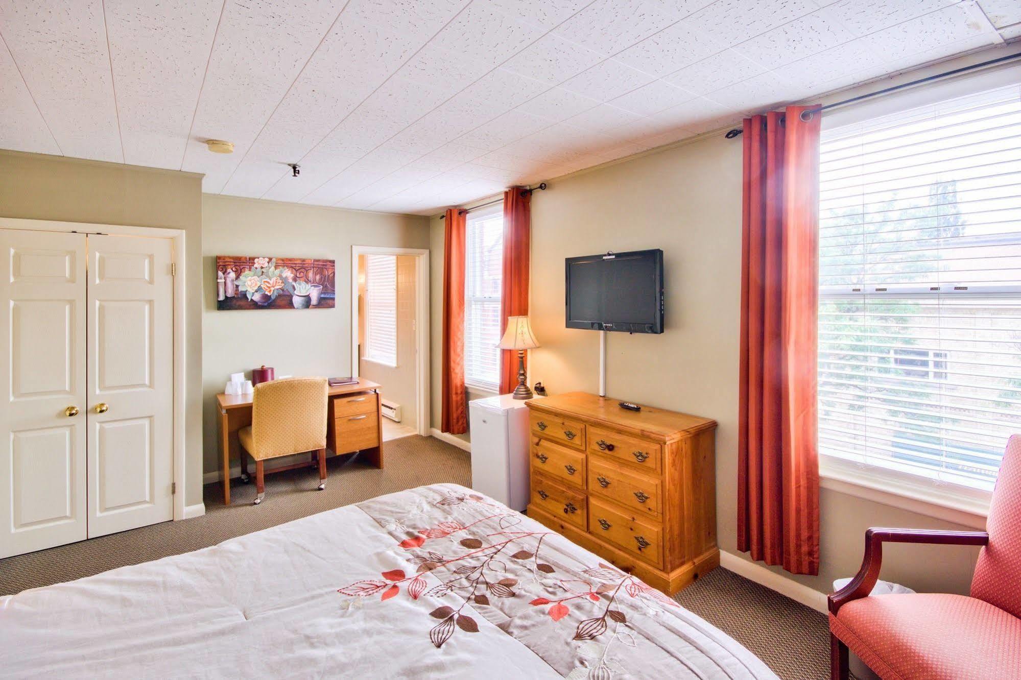 Queen'S Inn Stratford Ngoại thất bức ảnh